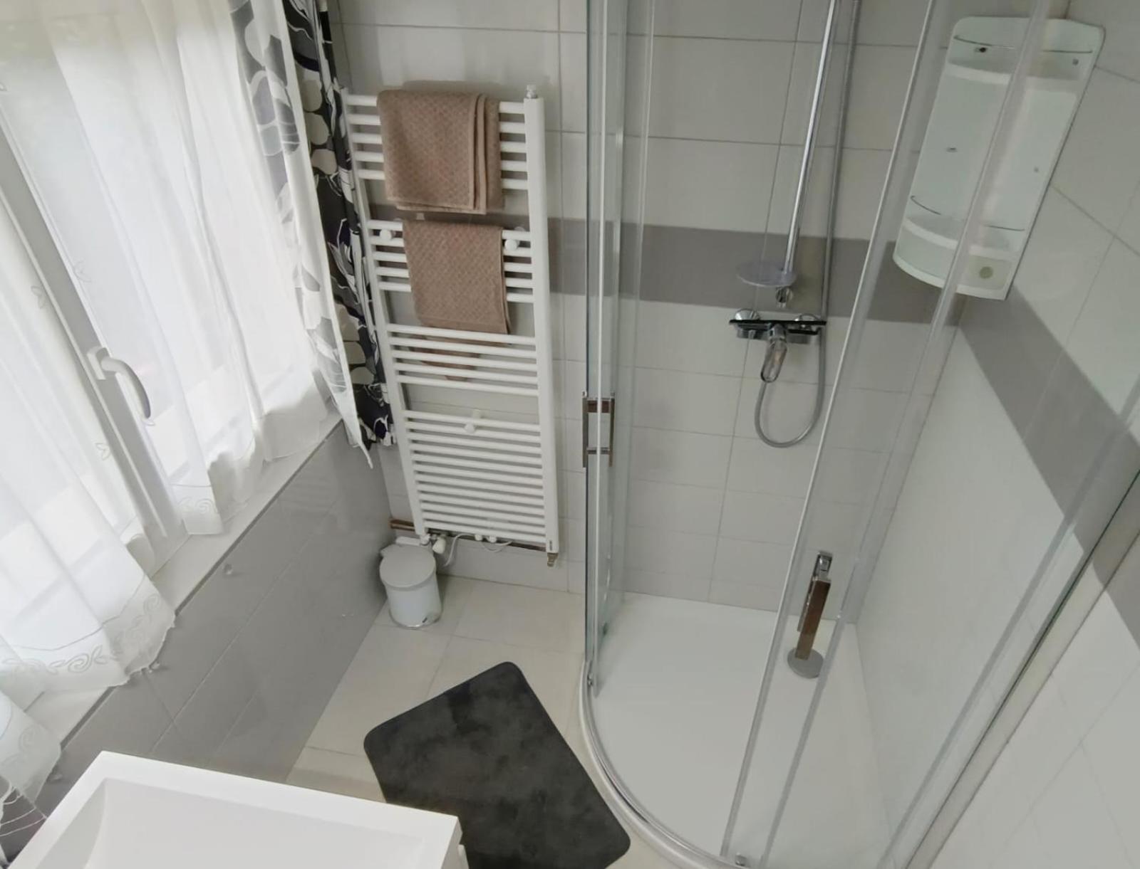 Le Ponthieu De Bayeux Apartment ภายนอก รูปภาพ