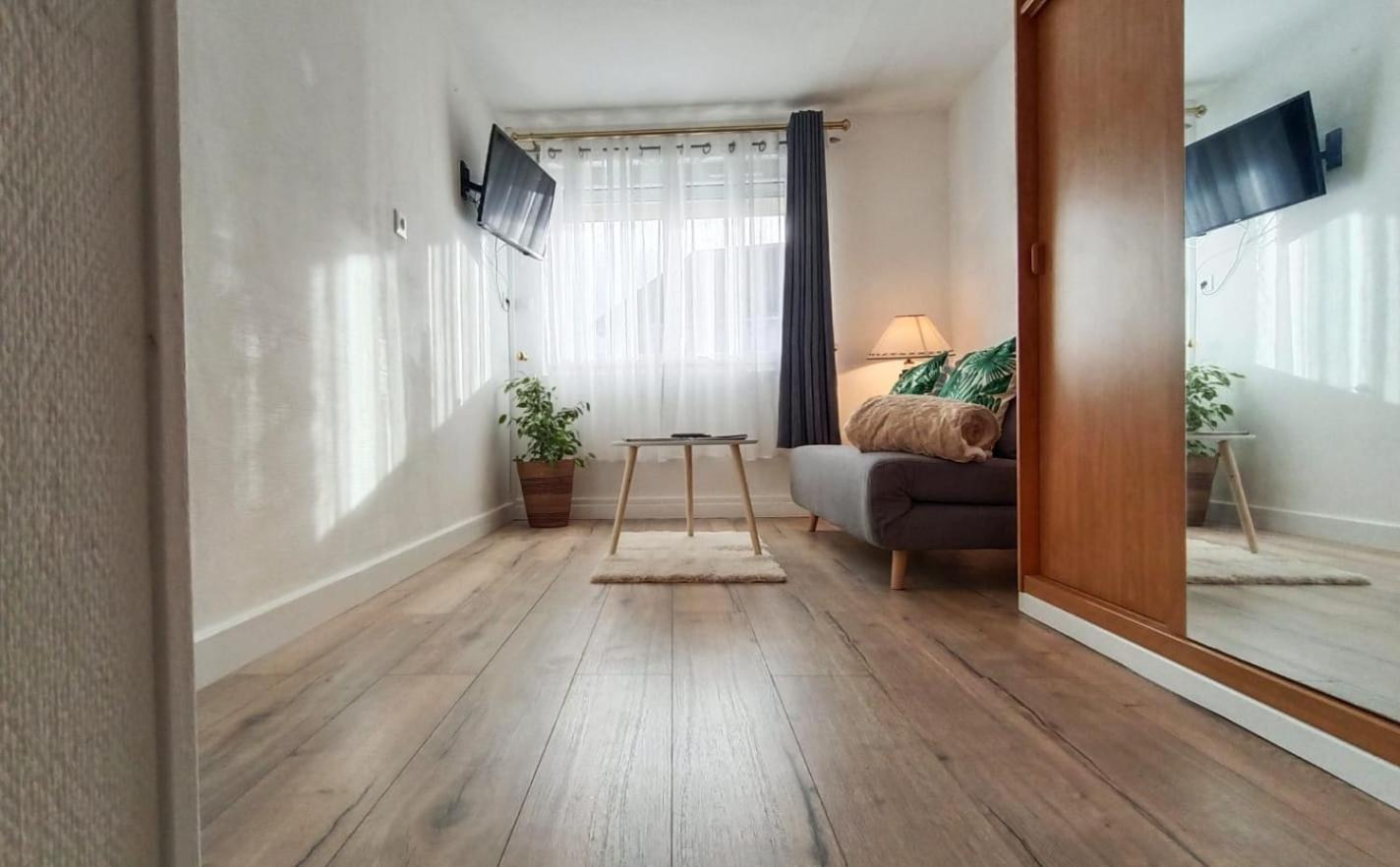 Le Ponthieu De Bayeux Apartment ภายนอก รูปภาพ